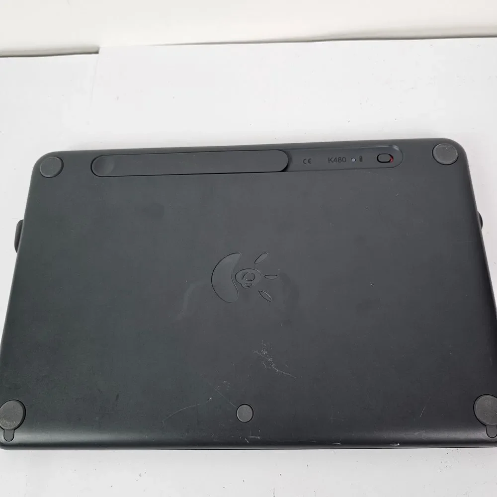 Logitech‎ K480 Wireless Bluetooth Keyboard Holds Tablet/Phone